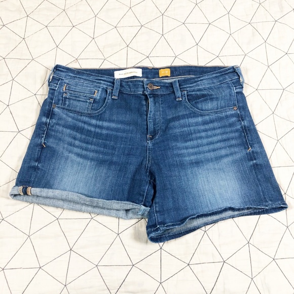 Anthropologie Pants - Anthro Pilcro Hyphen Jean Shorts Sz 31